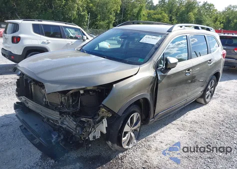 2024 Subaru Ascent Premium 7-Passenger z USA, uszkodzony, nr VIN 4S4WMAED8R3422301